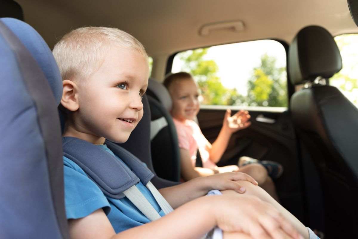 bambini auto accessori sicurezza