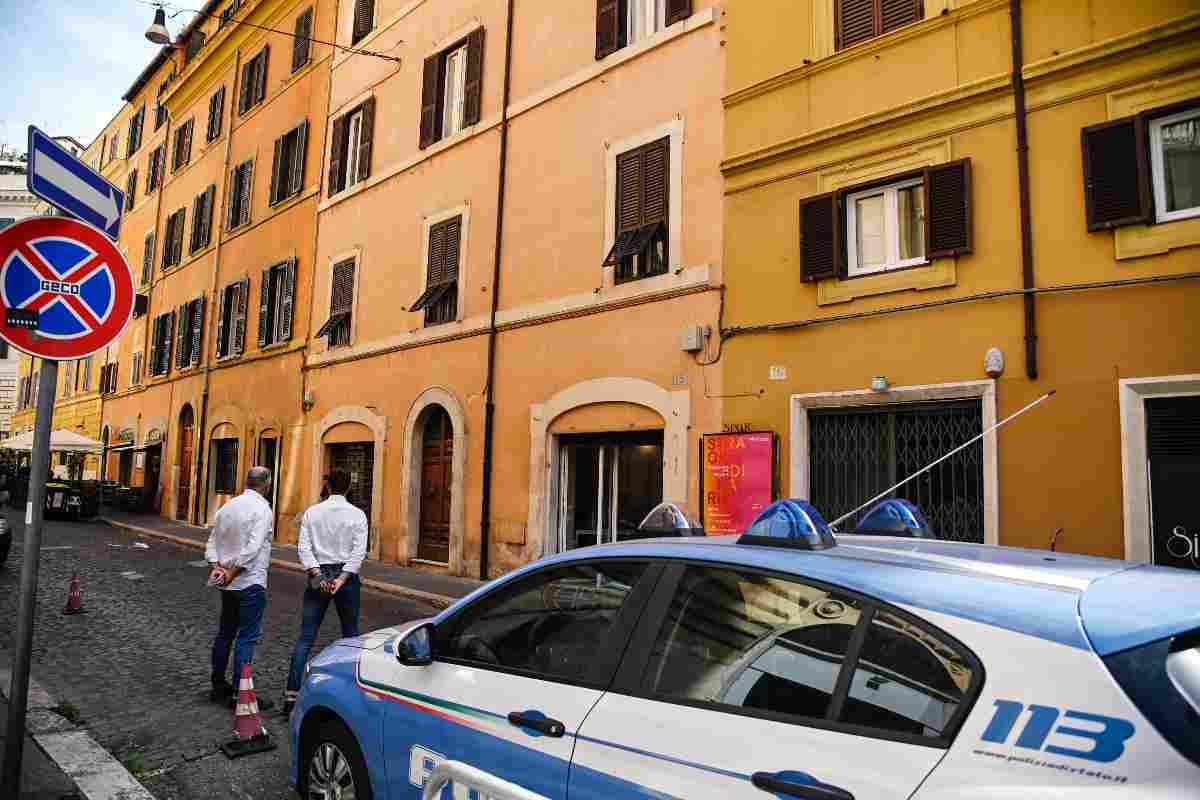 Furti e rapine, intervento della polizia