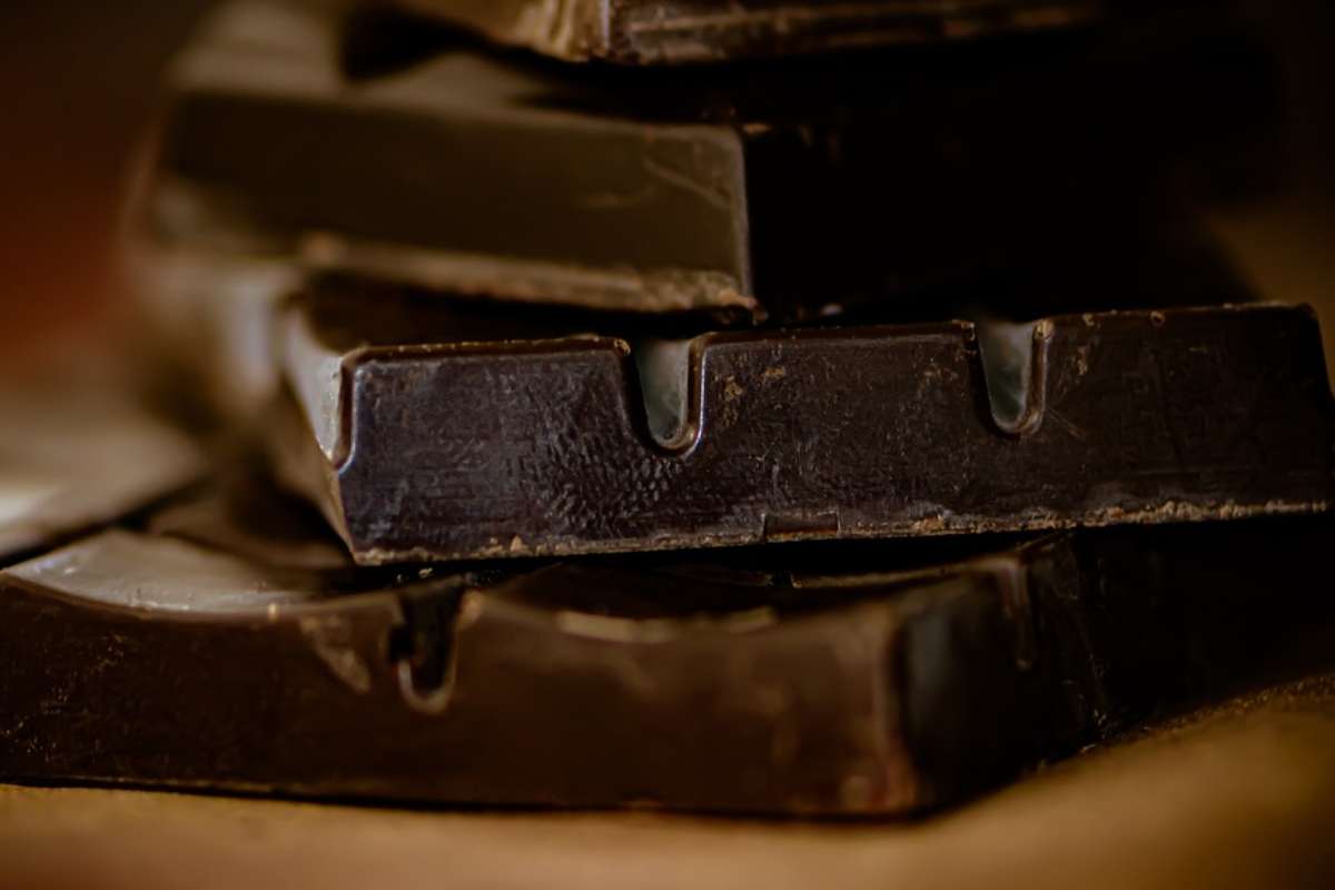 O chocolate amargo é bom para a saúde?  Respostas científicas