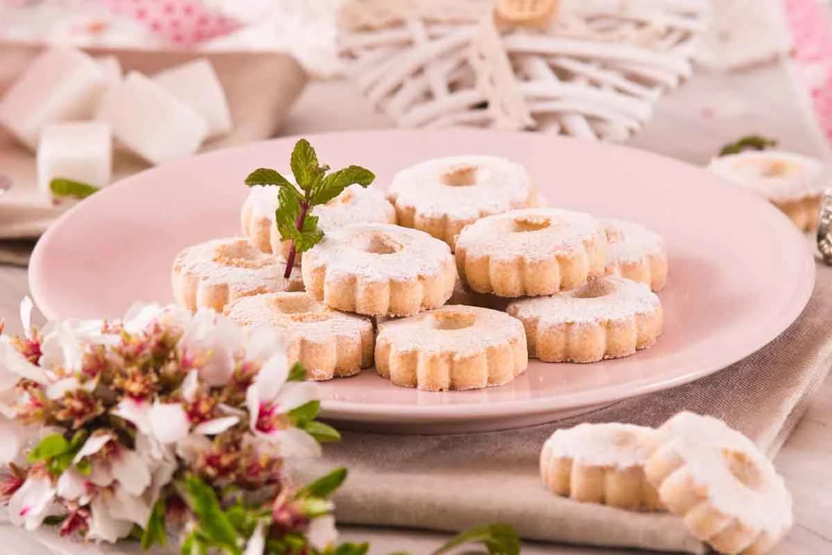 Come preparare dei deliziosi canestrelli grazie alla ricetta di Benedetta Parodi