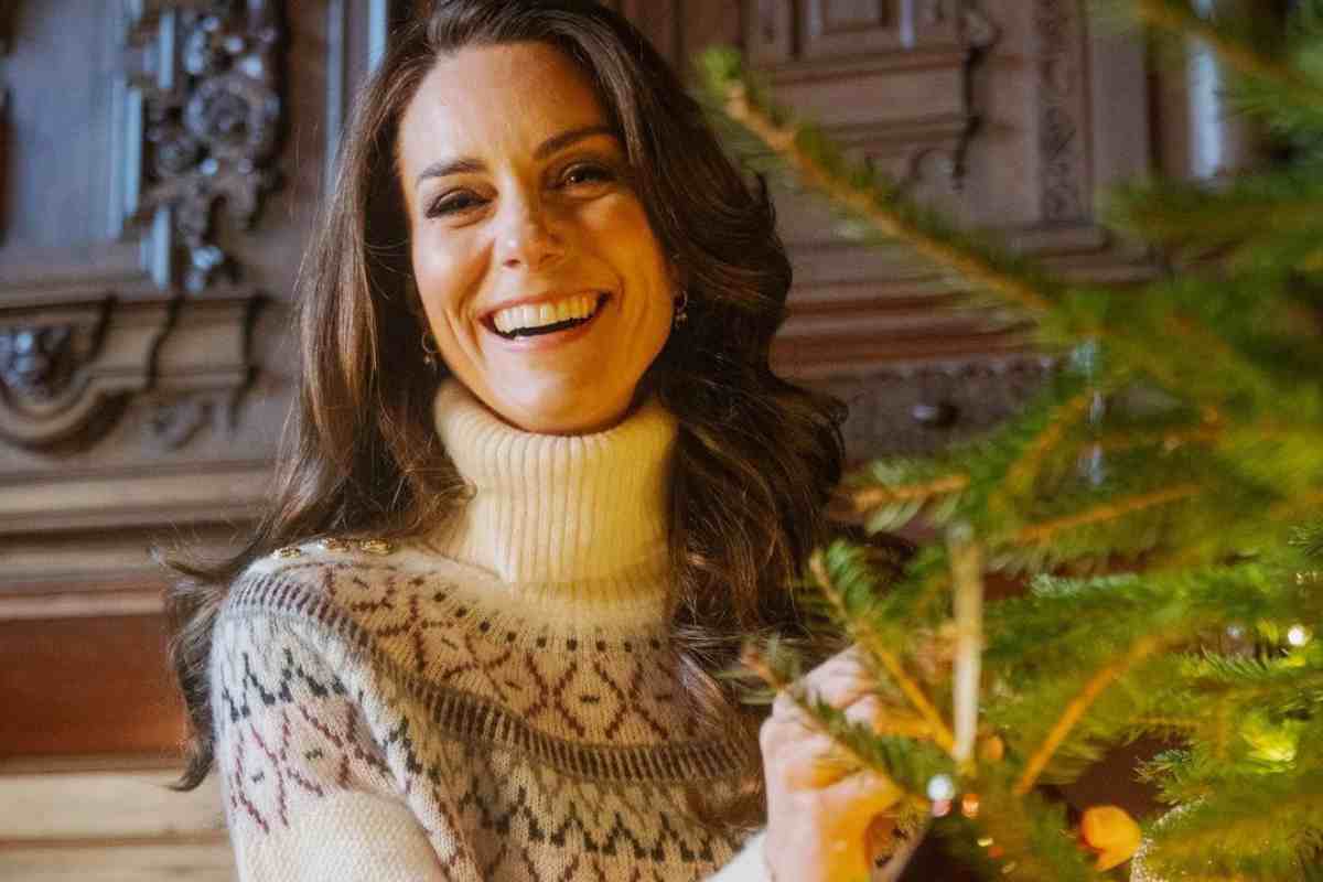 natale kate middleton regina omaggio