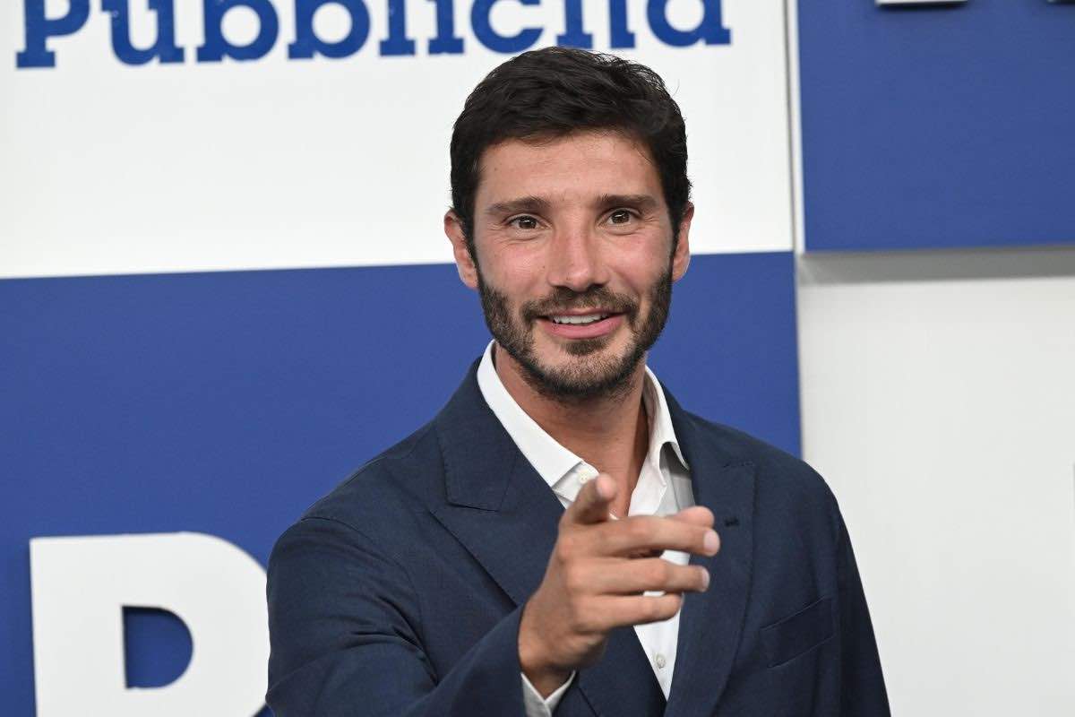 stefano de martino diventa zio