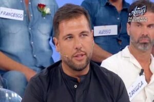Alessandro-Vicinanza uomin e donne ritorno