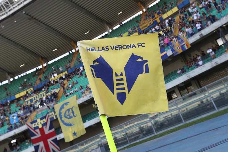 Perquisizione finanza nella sede dell'Hellas Verona
