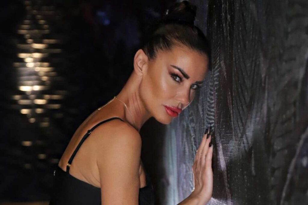 antonella-mosetti-shock-nessun-uomo-con-me-preferiscono-le-escort