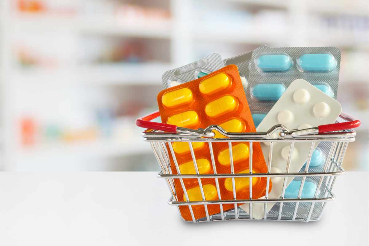 Prezzi farmaci aumento: come risparmiare