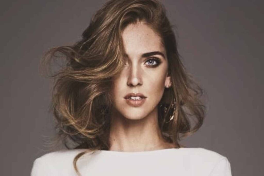 chiara ferragni capelli castani