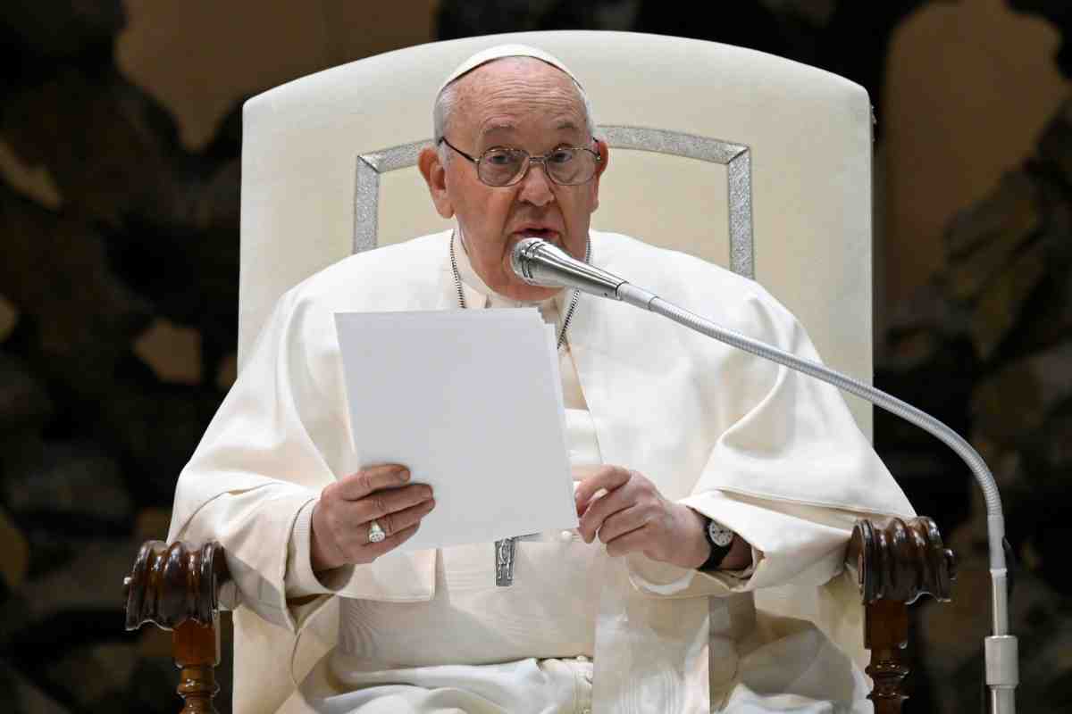 Papa Francesco: "Cancellare le differenze tra uomo è donna è come cancellare l'umanità"