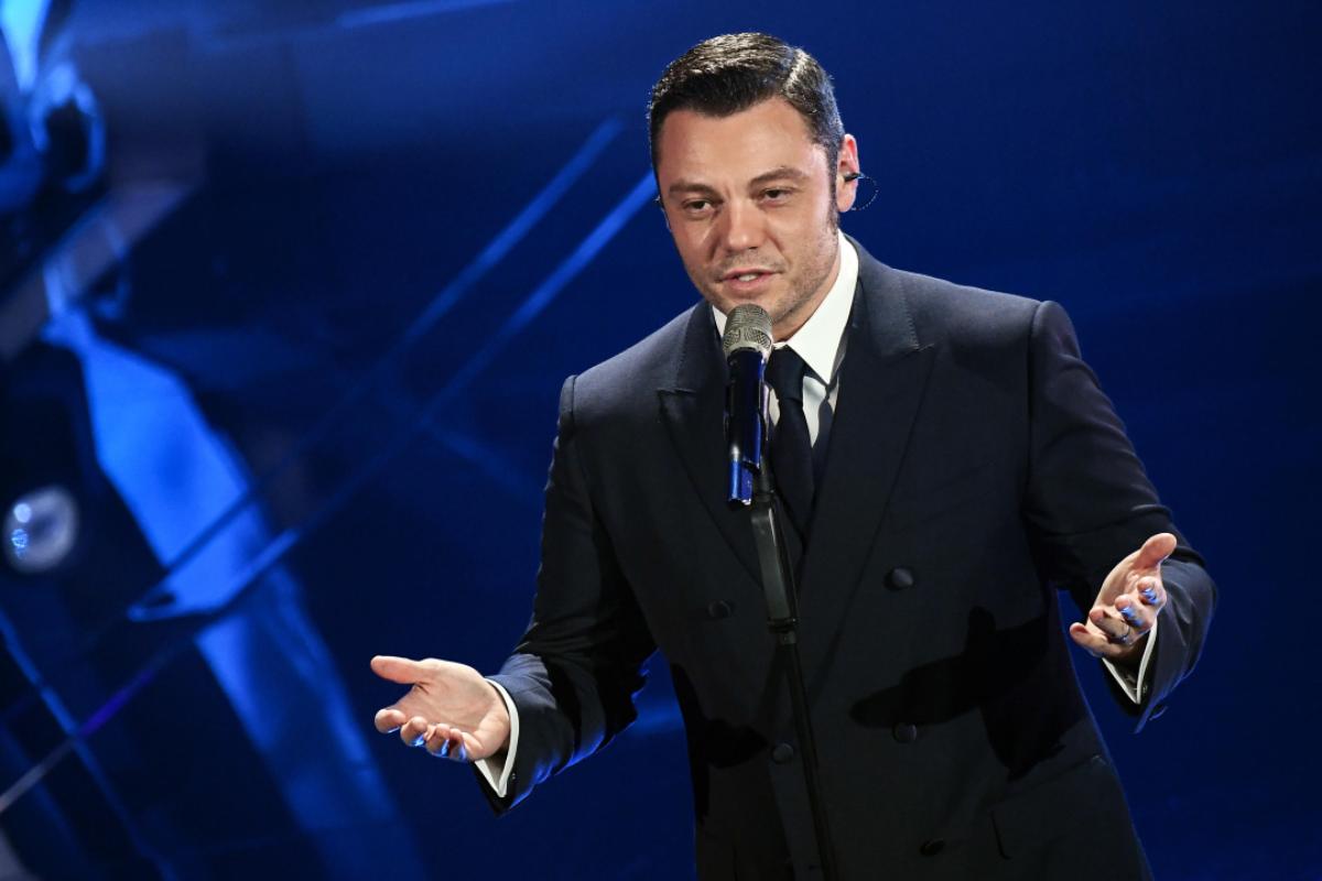 Tiziano Ferro, il cantante vuota il sacco: “E un lutto…”