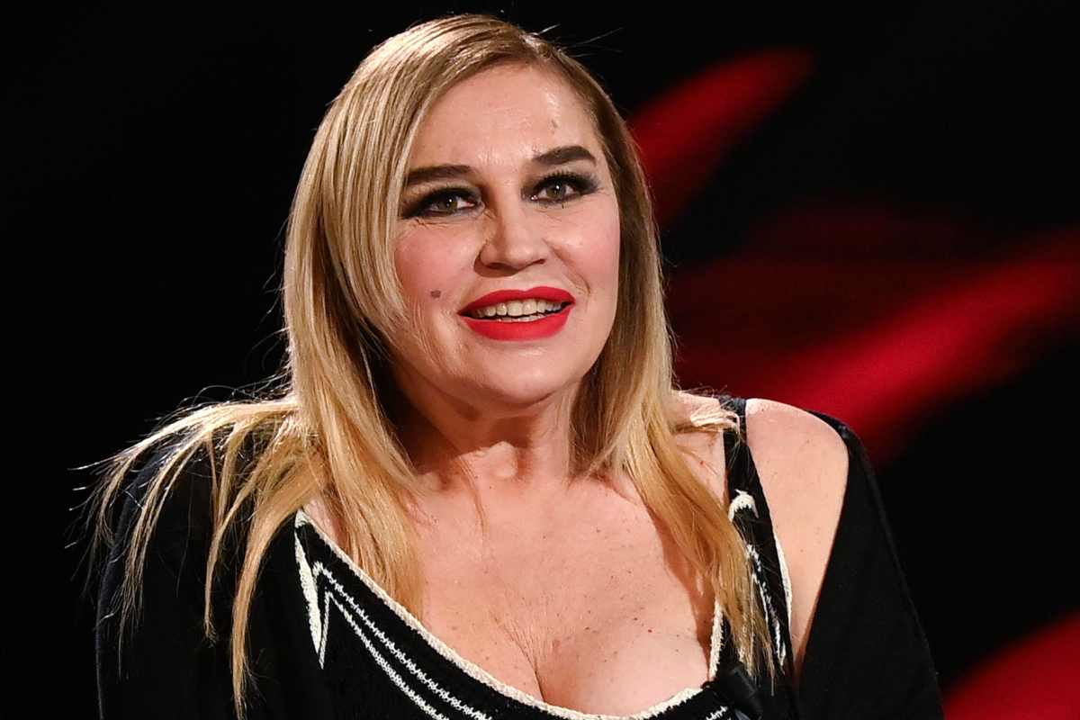 Lory Del Santo senza censure: “Le misure negli uomini? Basta che…”