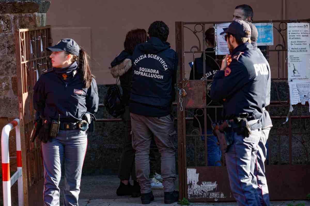 arrestati studenti delle scuole medie