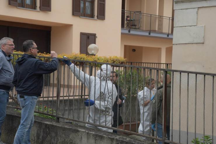 Uccide il suo coinquilino