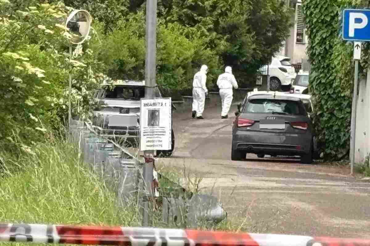 Sfregia ex con coltello, uccide il padre di lei intervenuto per difenderla: arrestato