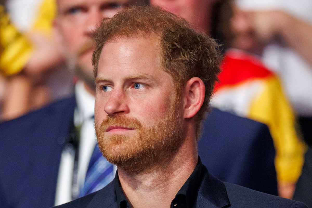 Harry torna a Londra ma la Famiglia Reale è sfuggente: “Non vedrà nessuno, dove alloggia”