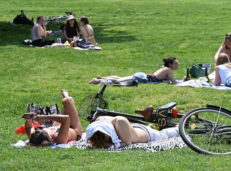 Meteo: cambia tutto, arriva l'estate