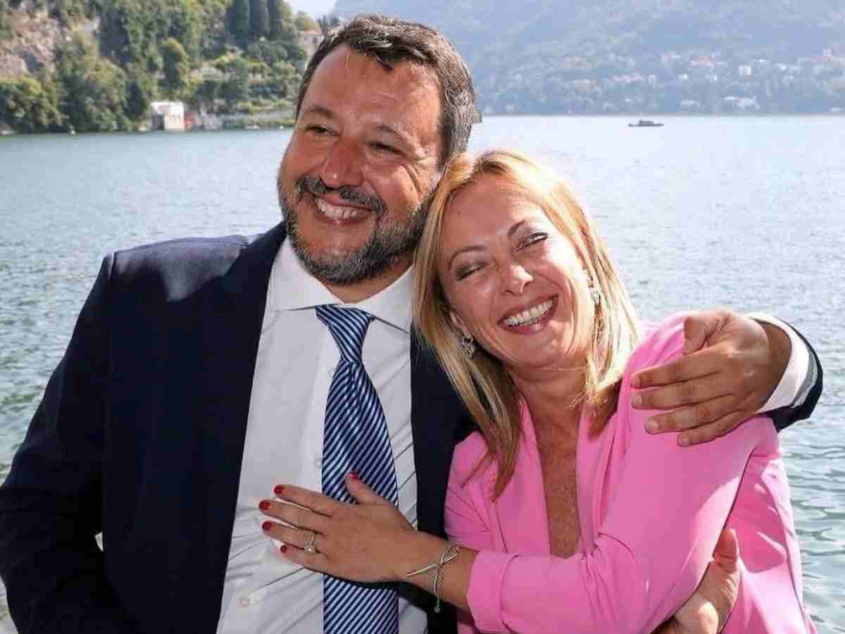 Meloni e Salvini social