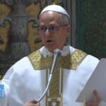Papa Leone durante la messa