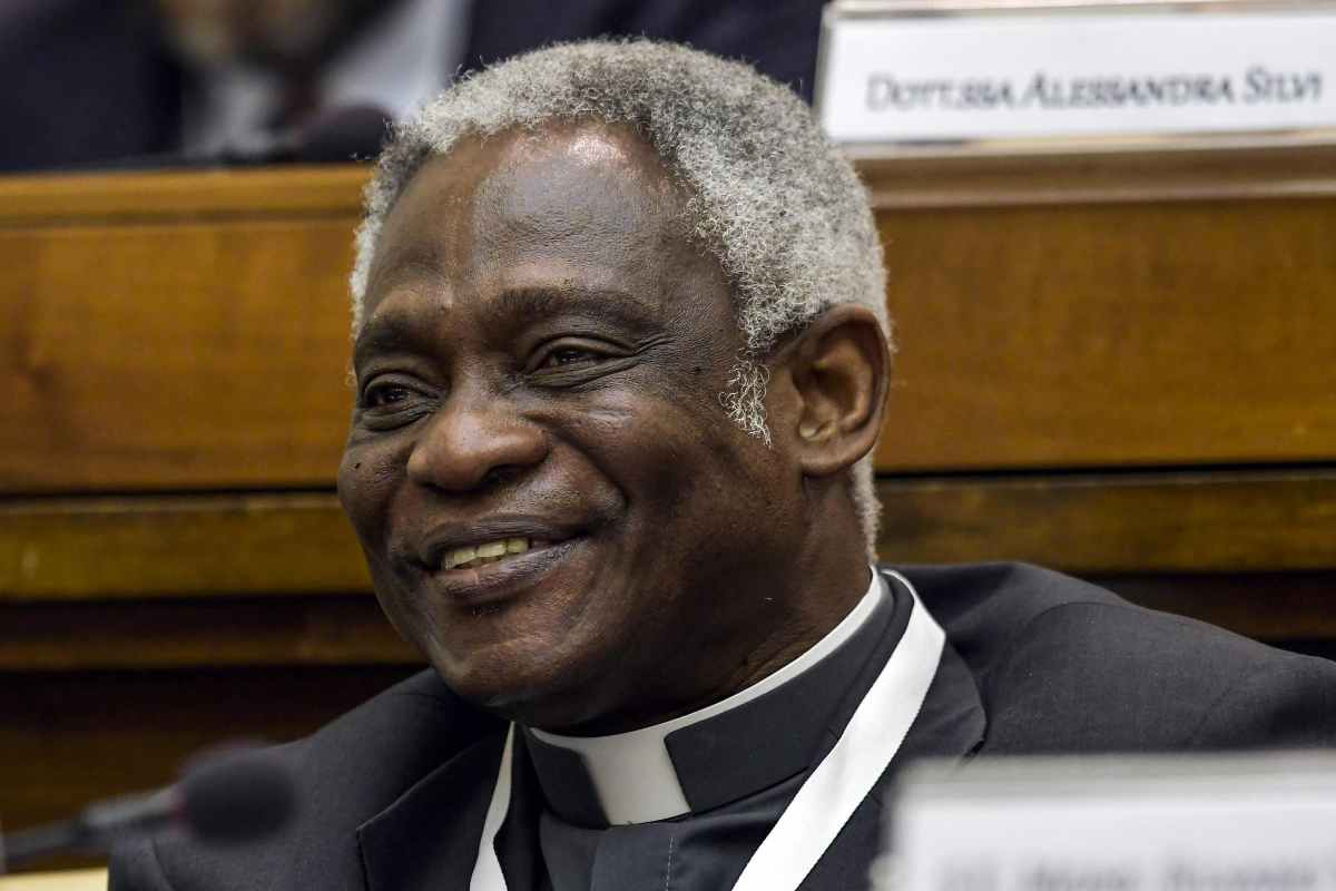 Chi è Peter Turkson, il cardinale amico di Francesco e uno dei papabili per il post Bergoglio Chi è Peter Turkson, il cardinale amico di Francesco e uno dei papabili per il post Bergoglio