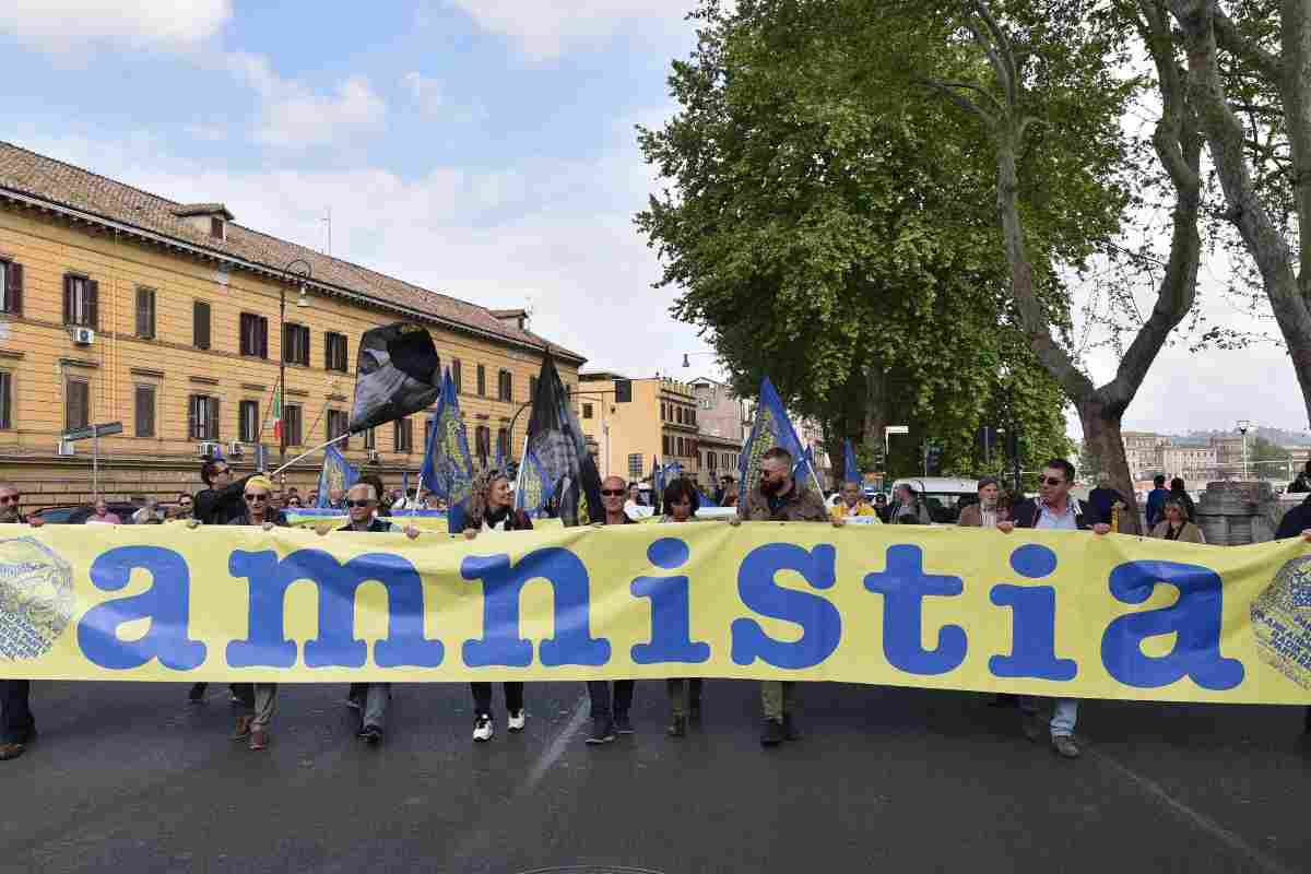 Carceri italiane, Giachetti: “Situazione grave, su 60.000 detenuti un terzo non dovrebbe stare dentro…” Carceri italiane, Giachetti: “Situazione grave, su 60.000 detenuti un terzo non dovrebbe stare dentro…”