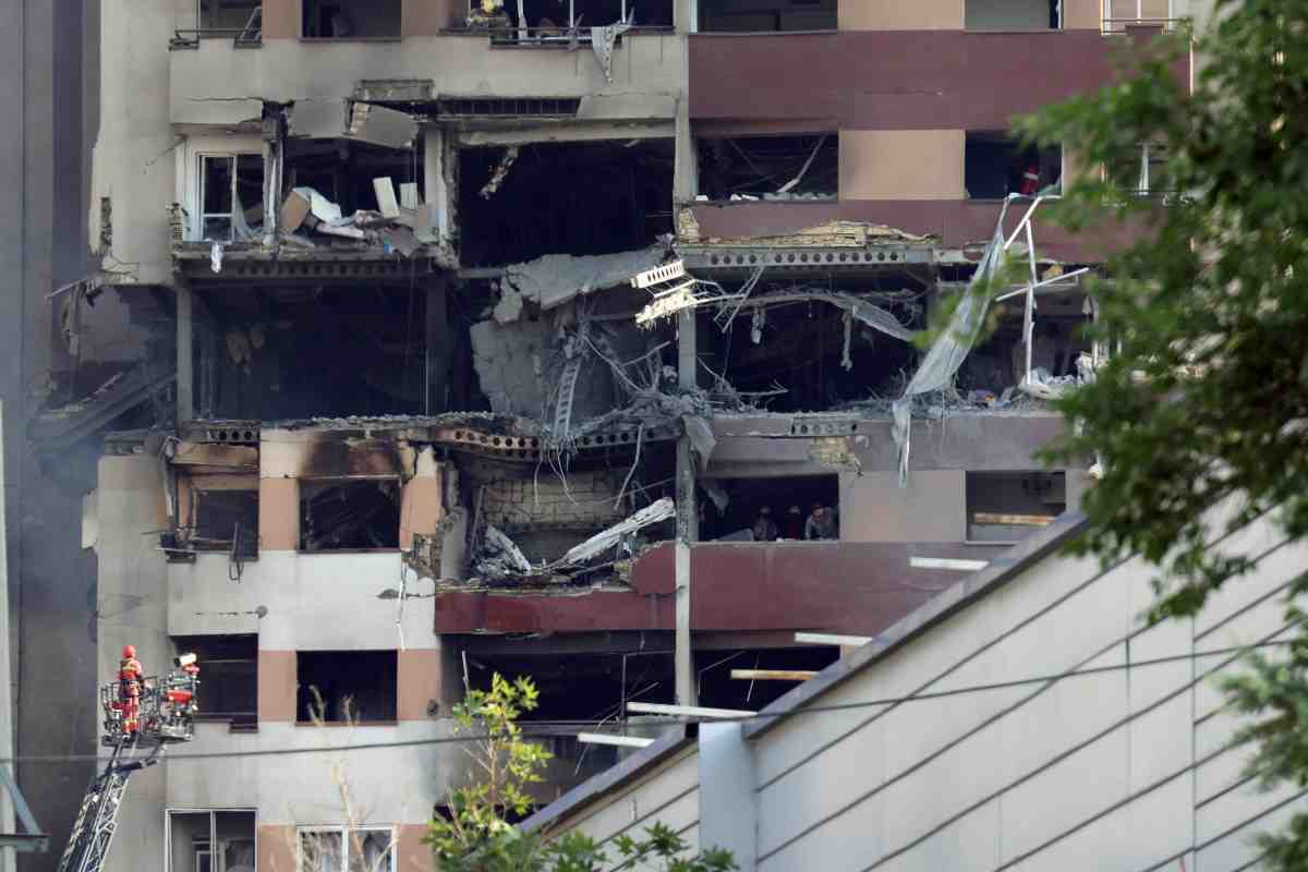Israele attacca l’Iran: cosa succede e le reazioni politiche Israele attacca l’Iran: cosa succede e le reazioni politiche