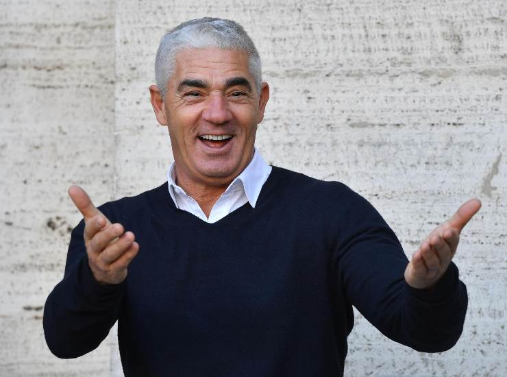 Izzo in primo piano