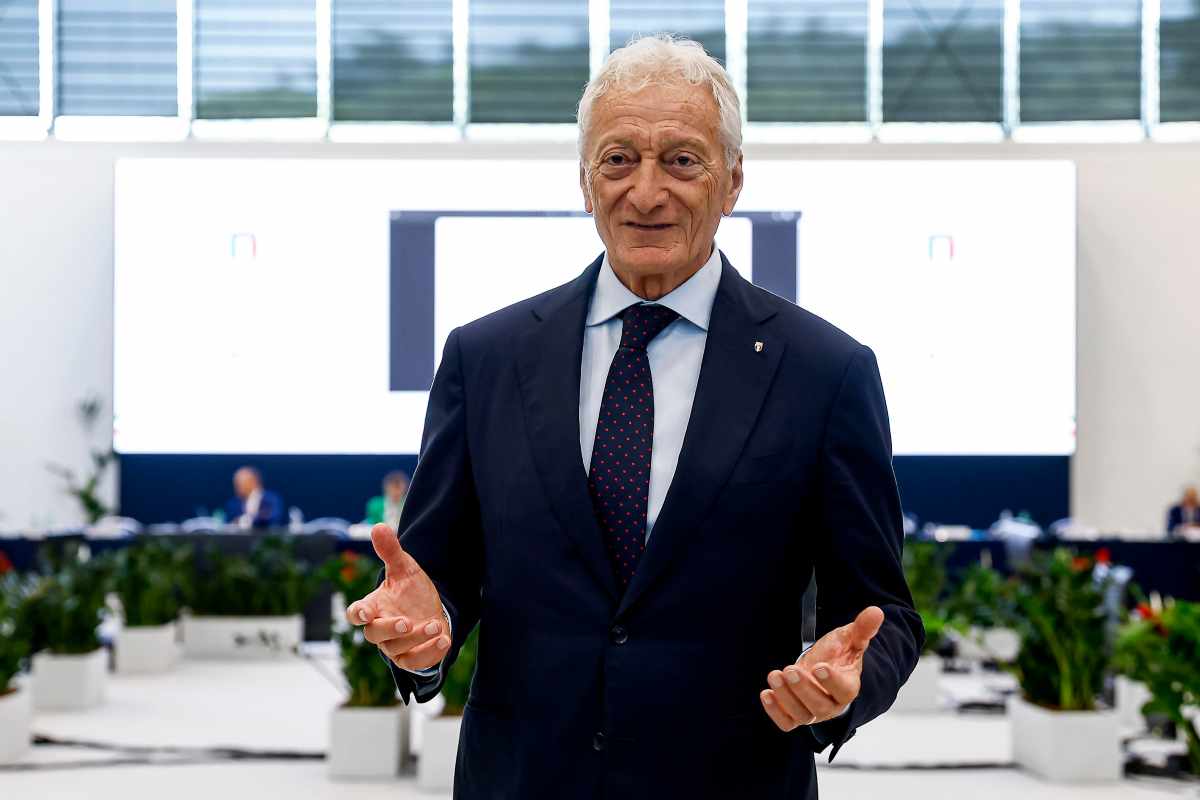 Elezione Coni: vince Luciano Buonfiglio nel segno di Malagò Elezione Coni: vince Luciano Buonfiglio nel segno di Malagò