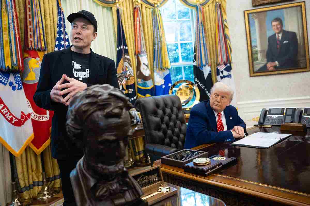 Lite Trump Musk, professor Petricone: “Sorpreso fino a un certo punto ma Elon ha un obiettivo…” Lite Trump Musk, professor Petricone: “Sorpreso fino a un certo punto ma Elon ha un obiettivo…”