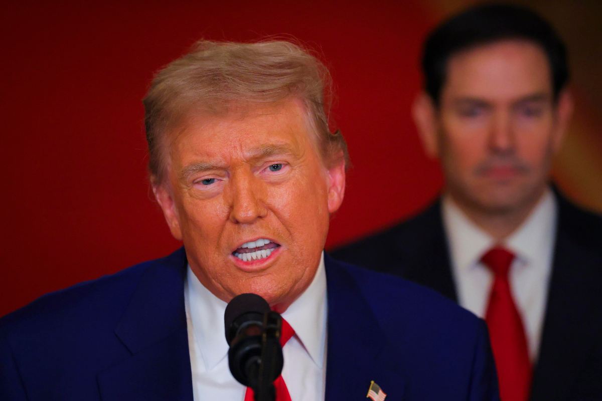 Guerra Israele Iran, Caracciolo: “Trump attacca per far vincere gli israeliani, non possono perdere…” Guerra Israele Iran, Caracciolo: “Trump attacca per far vincere gli israeliani, non possono perdere…”