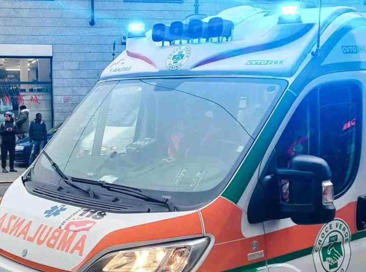 Ambulanza in strada