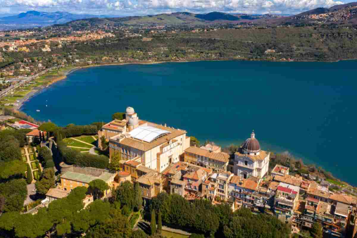 Trovati cinque ordigni bellici nel lago: tutta la zona evacuata Trovati cinque ordigni bellici nel lago: tutta la zona evacuata