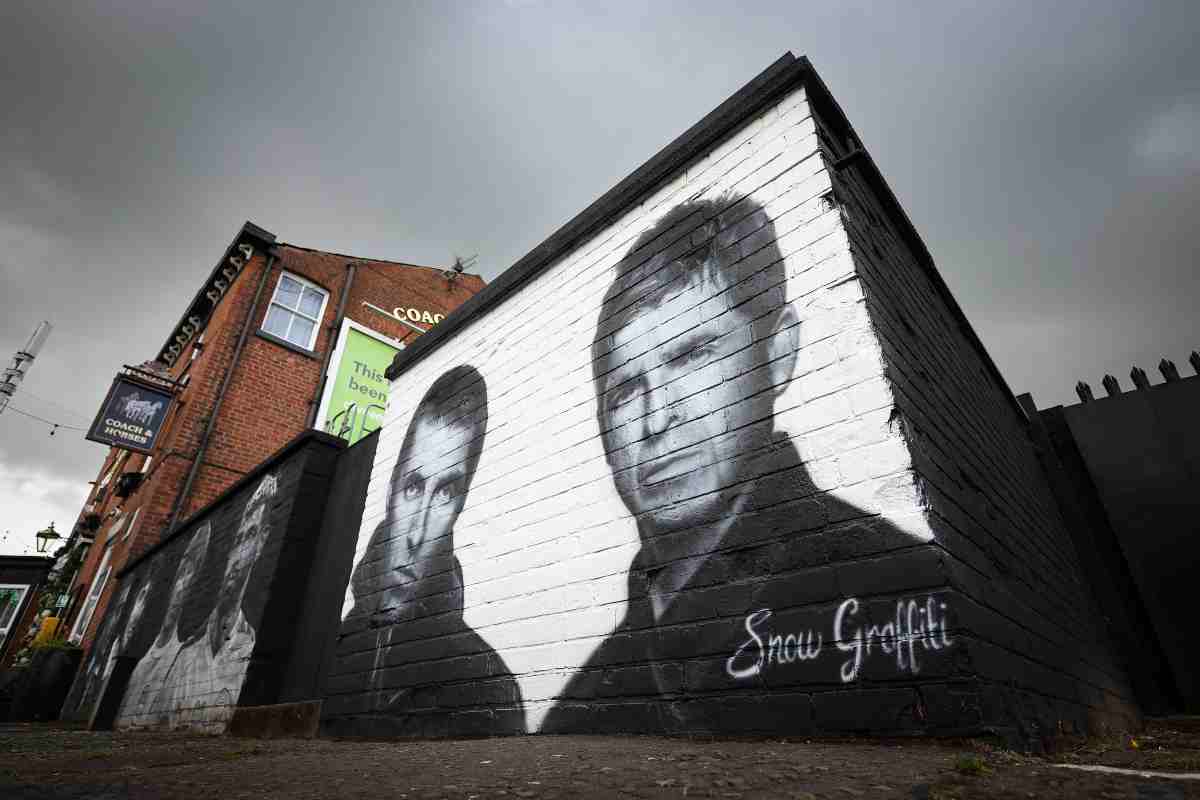 Tour degli Oasis, 6 arresti prima del concerto di Manchester Tour degli Oasis, 6 arresti prima del concerto di Manchester