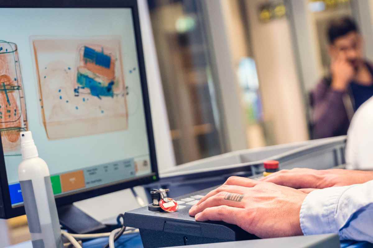 Controlli in aeroporto