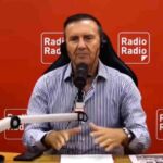 Ilario Di Giovanbattista durante una diretta a Radio Radio