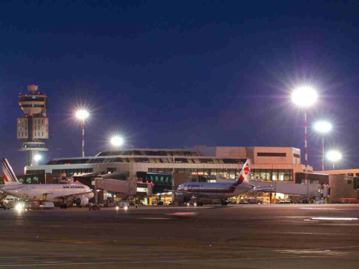 L’arresto a Malpensa: un terrorista a bordo di un aereo L’arresto a Malpensa: un terrorista a bordo di un aereo