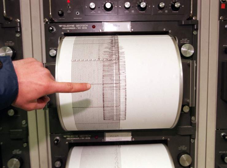 Viene segnalato un terremoto