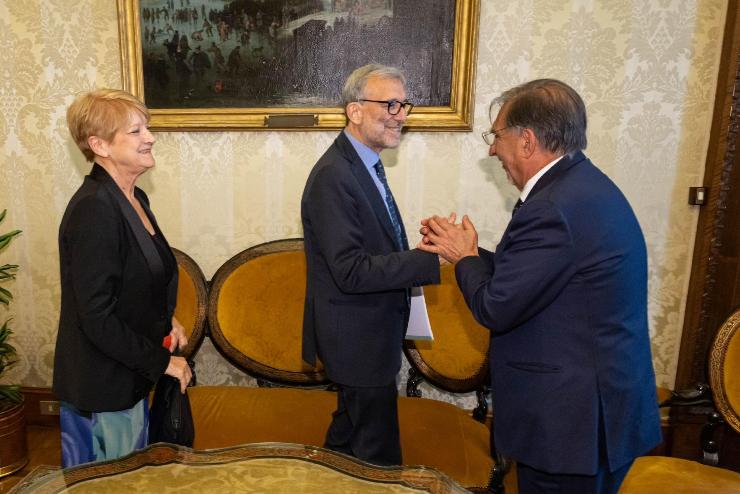 Giachetti e Rita Bernardini mentre incontrano il presidente del Senato Ignazio La Russa
