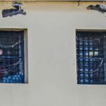 Un momento di confusione nel carcere di Poggioreale