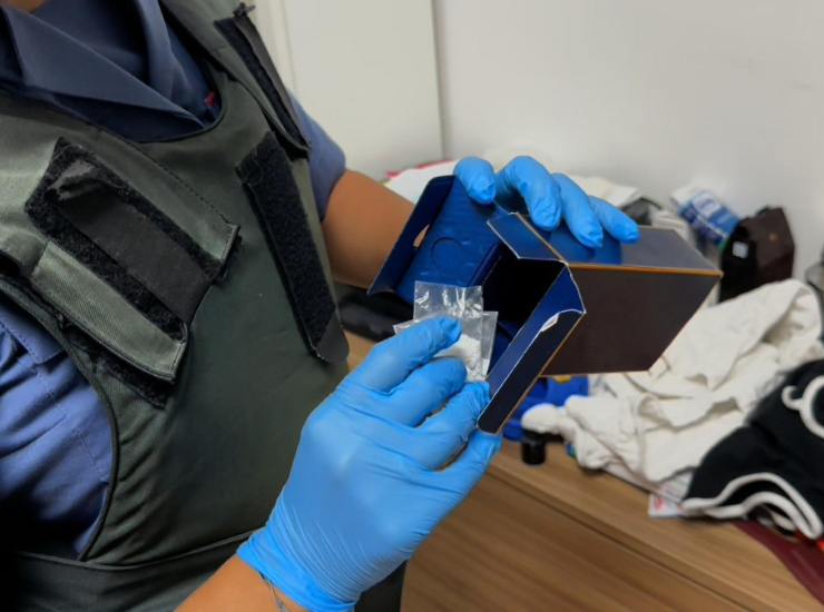 I carabinieri scoprono la droga