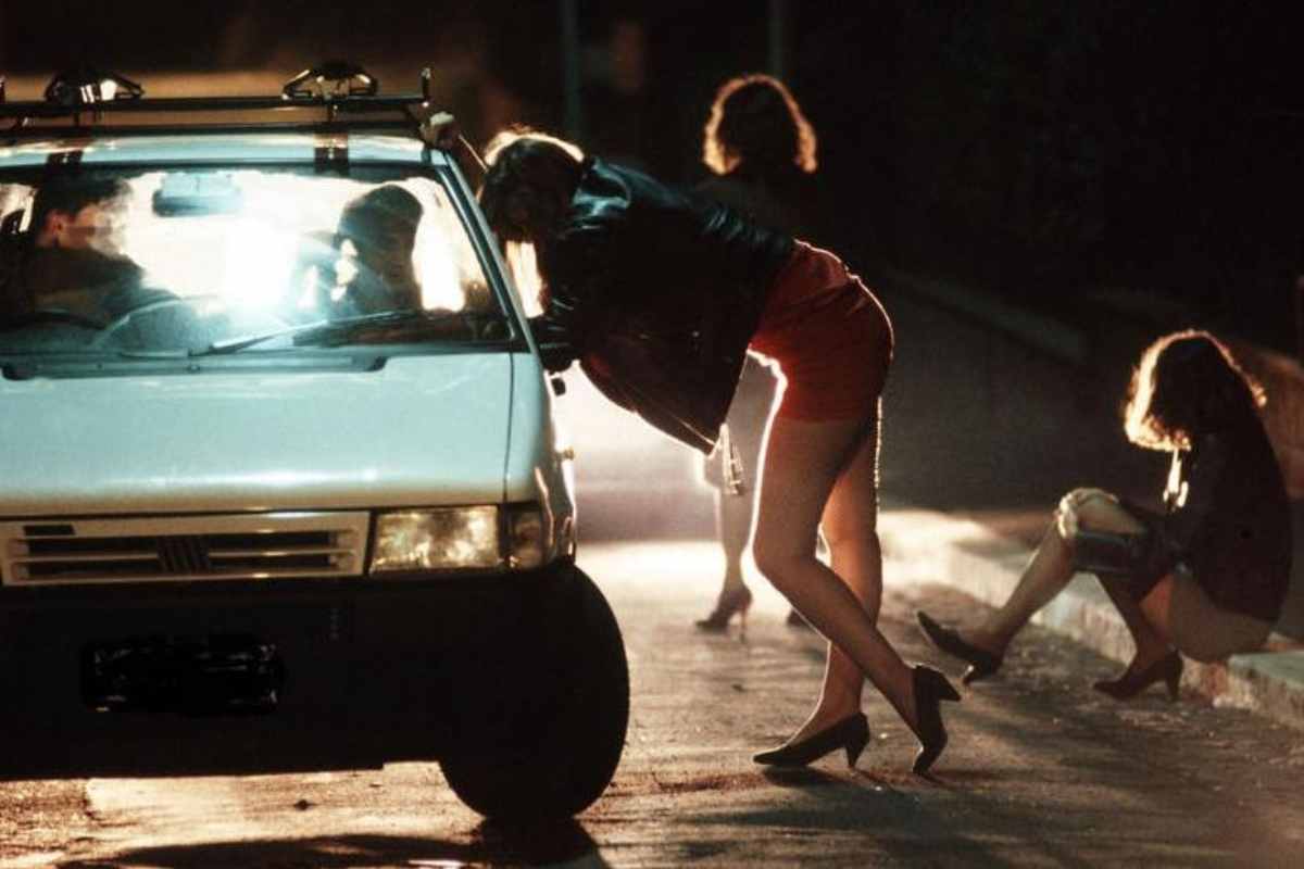 Appartamenti trasformati in case d’appartamenti: blitz della Polizia