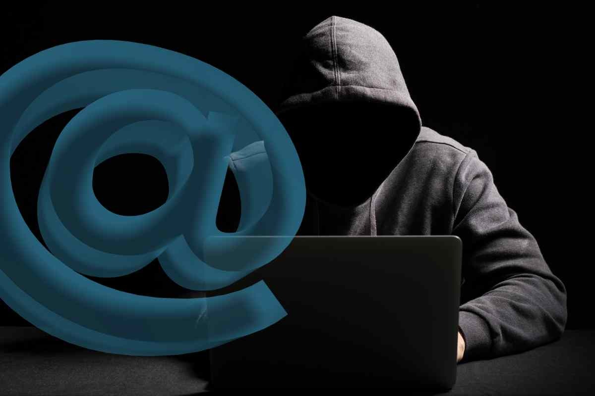 La banca sta inviando migliaia di mail, la truffa che ti svuota il conto: massima condivisione La banca sta inviando migliaia di mail, la truffa che ti svuota il conto: massima condivisione
