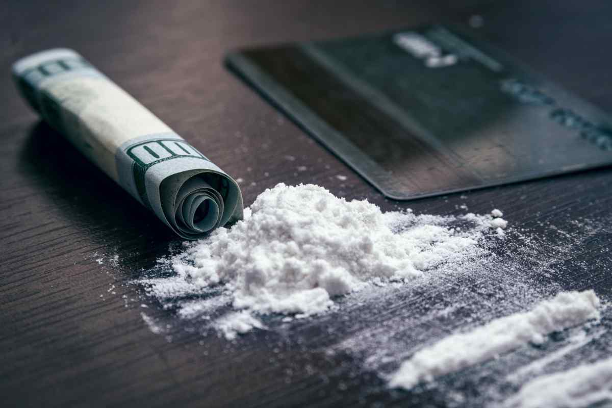 Soldi e cocaina