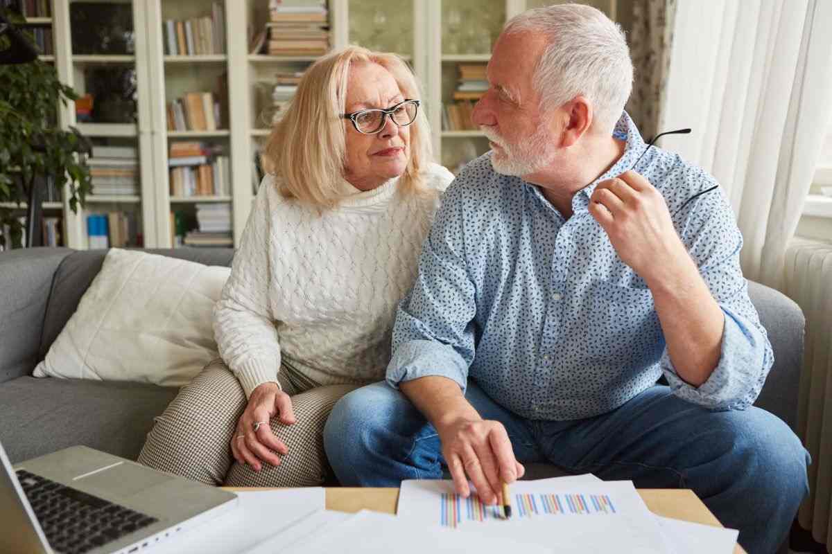Due persone si preparano alla pensione