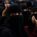 Donne con il velo integrale islamico