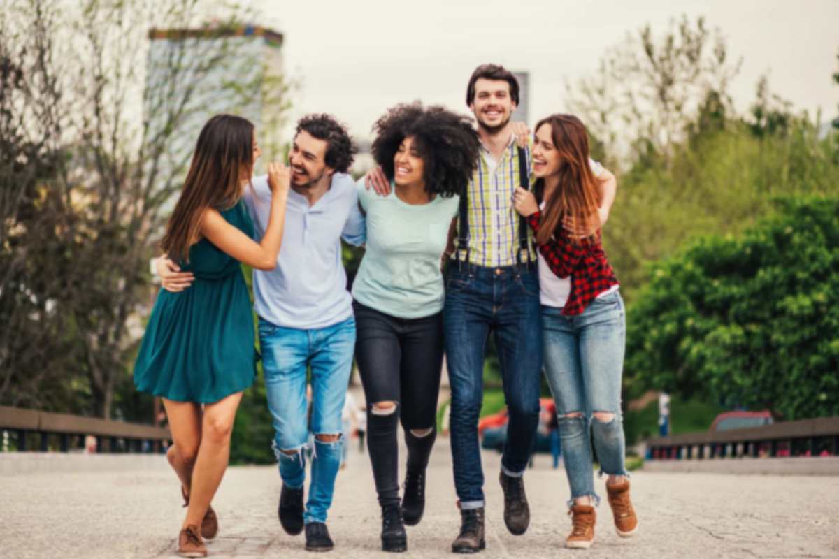 Non è indispensabile essere ricchi, serve stare bene: ecco le città più felici del mondo Non è indispensabile essere ricchi, serve stare bene: ecco le città più felici del mondo