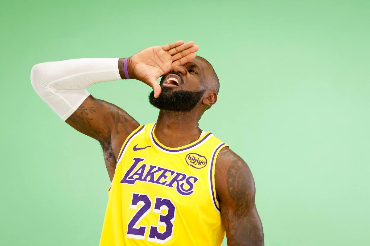 LeBron James tiene tutti sulle spine: ennesimo rilancio o addio?