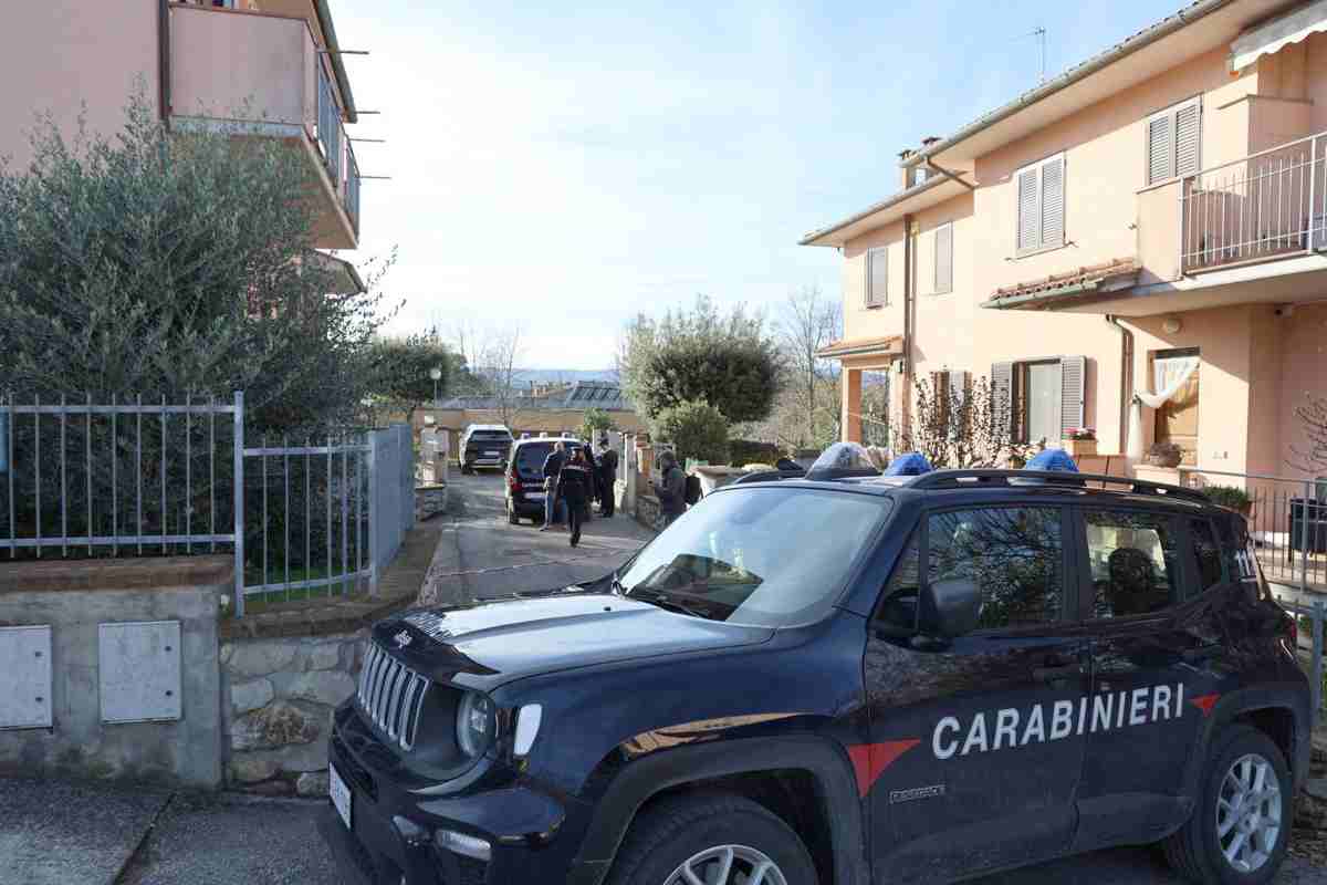 Ancora un femminicidio in Italia: uccide la compagna e poi si toglie la vita
