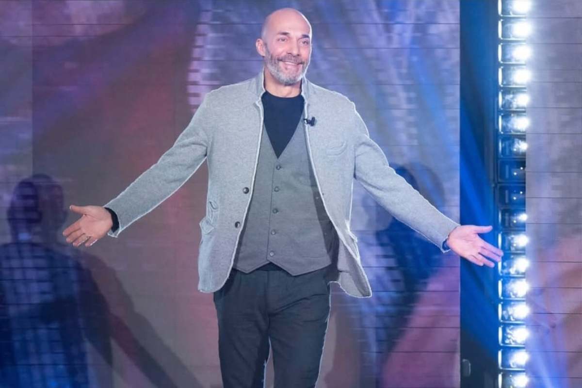 Striscia la Notizia, Max Laudadio lascia il programma: svelato il motivo, l’annuncio sorprende tutti