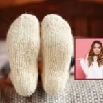 primo piano di piedi con calze pesanti