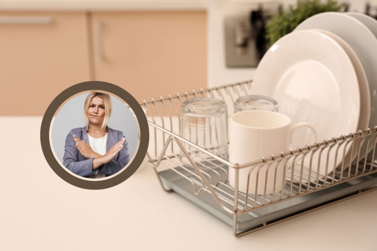 Pulire lo scolapiatti era un incubo per me, ora non lo uso più: ho trovato un’alternativa geniale