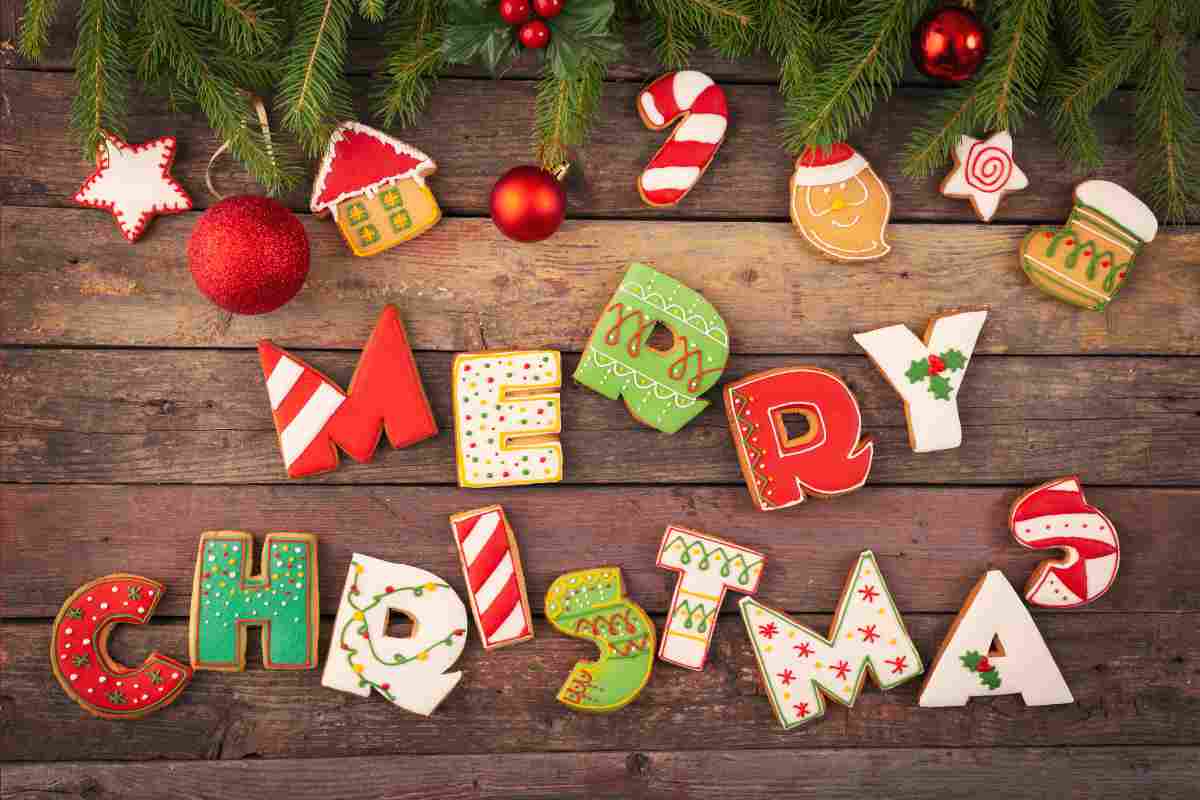 scritta natalizia Merry Christmas